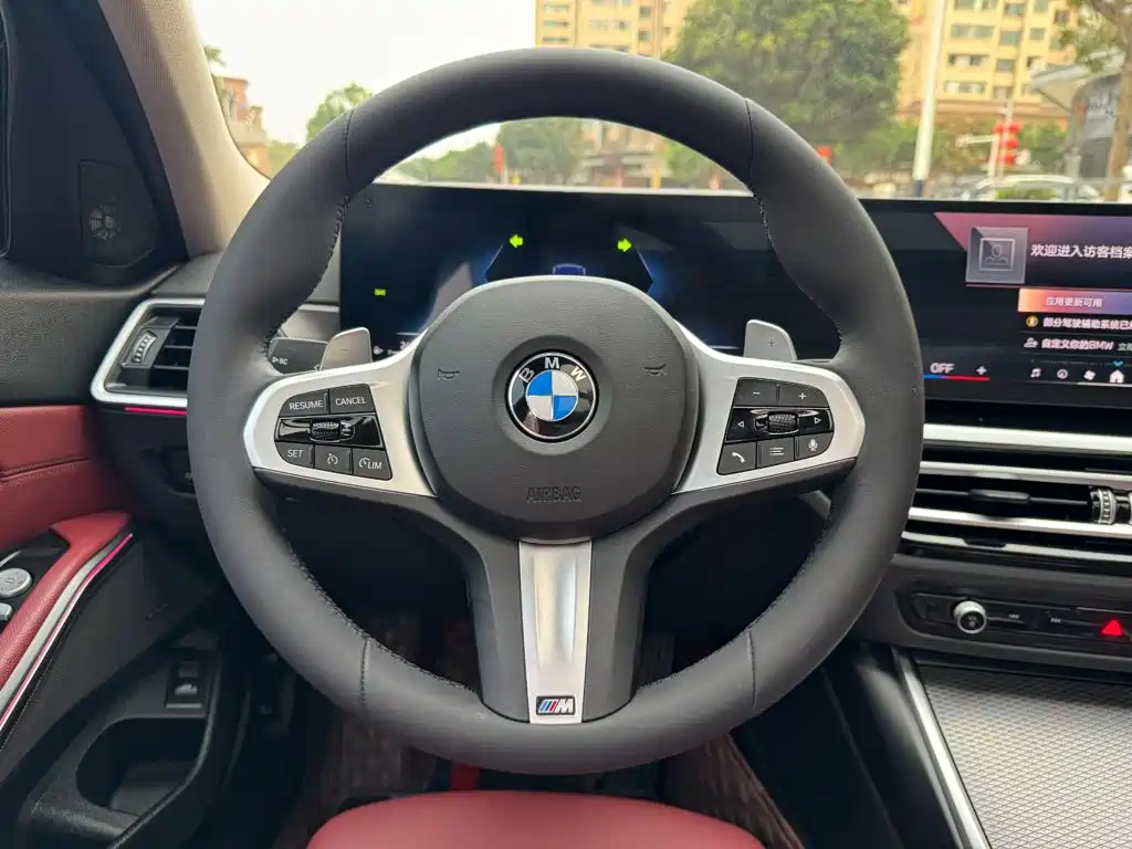 BMW 3 Series 2023 — фото 16