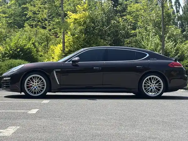 Porsche Panamera 2014
