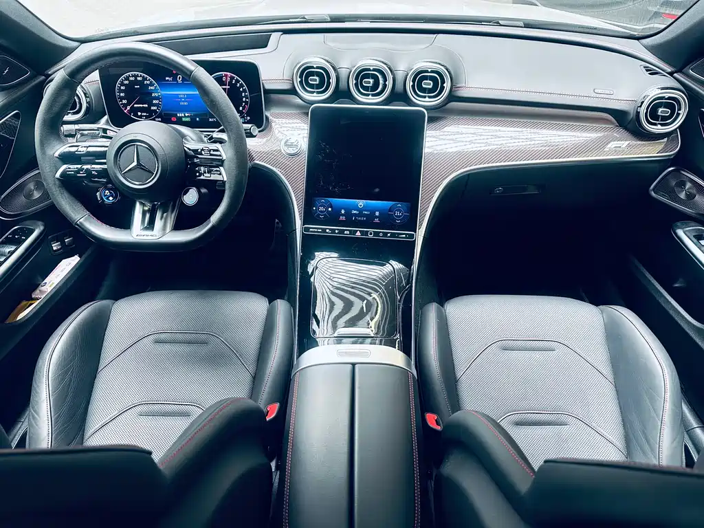 Mercedes-Benz C-Class AMG New Energy 2025 — фото 11