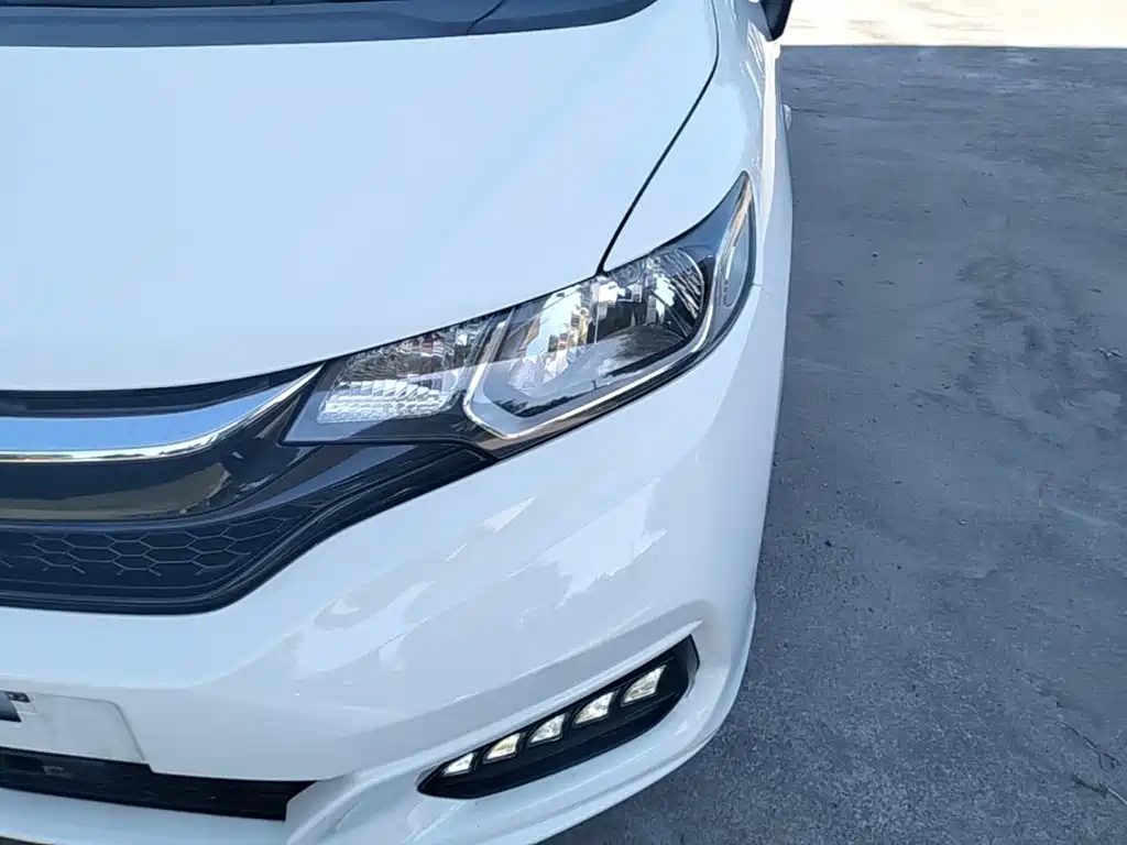 Honda Fit 2018 — фото 24