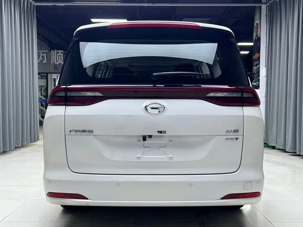 GAC Trumpchi M6 2022 — фото 5