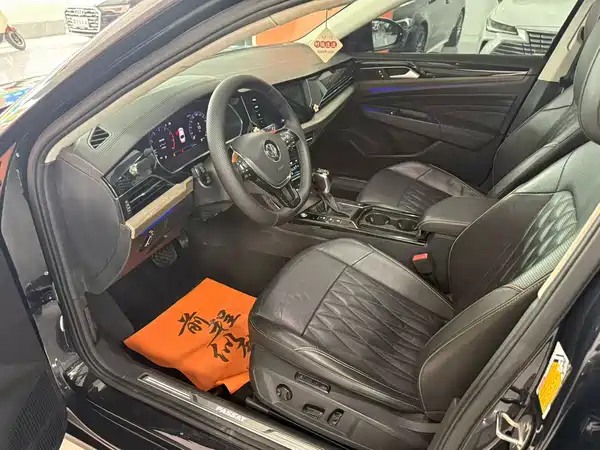 Volkswagen Passat 2020