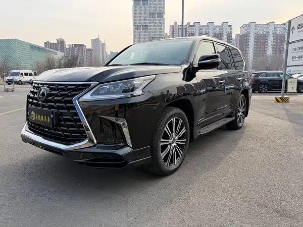 Lexus LX 2019