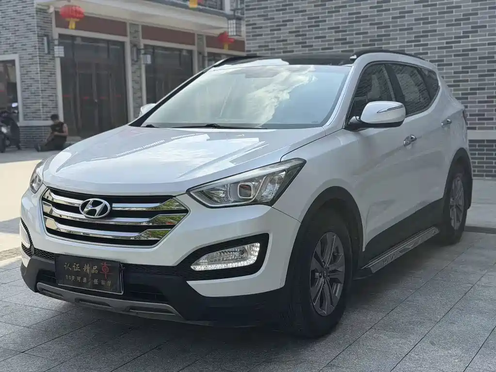 Hyundai Santa Fe 2016 — фото 1