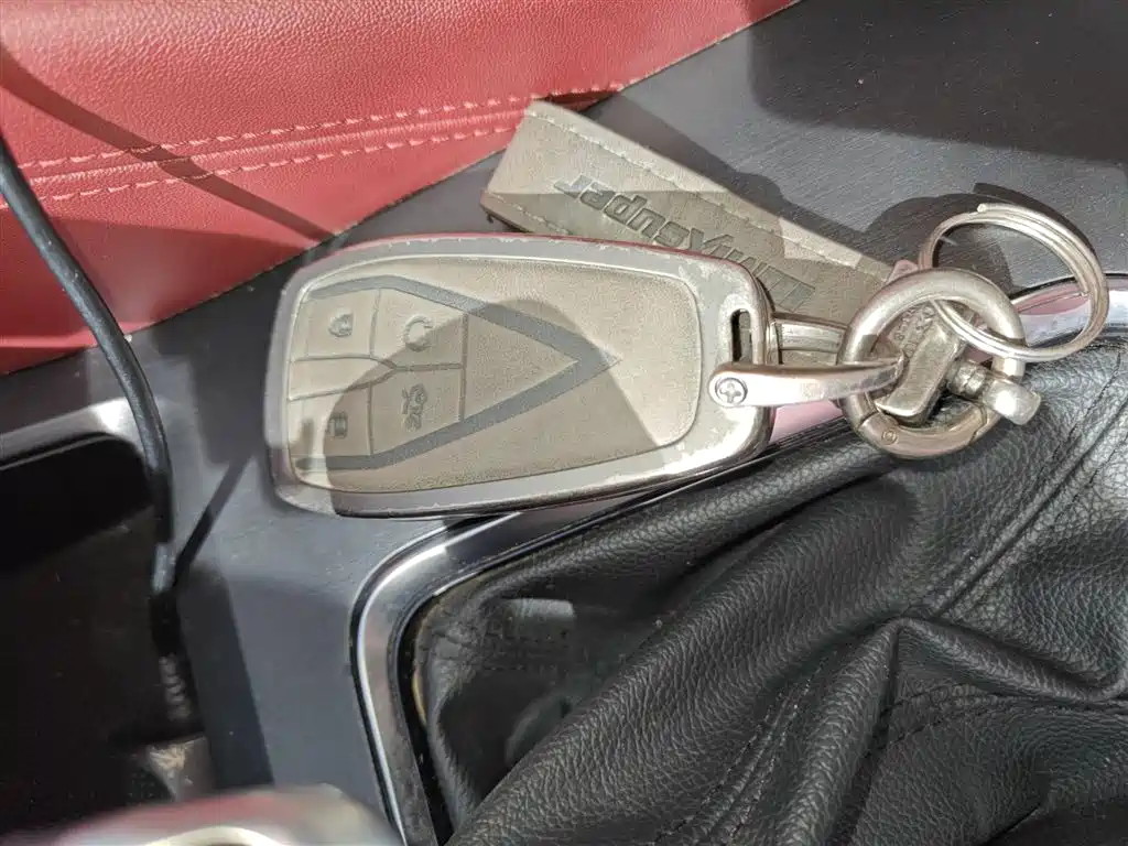 Changan CS75 PLUS 2021 — фото 9