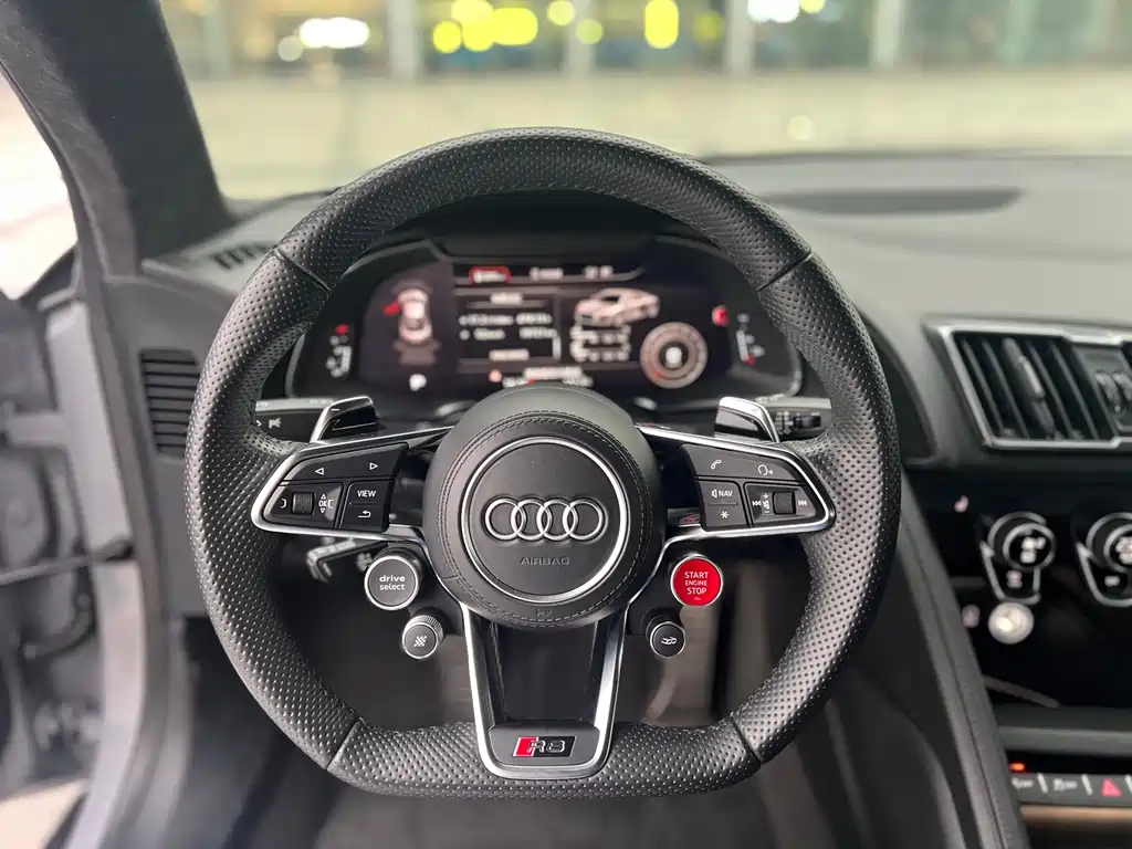 Audi R8 2018 — фото 7