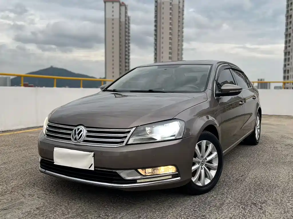 Volkswagen Magotan 2014