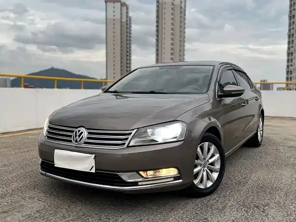 Volkswagen Magotan 2014