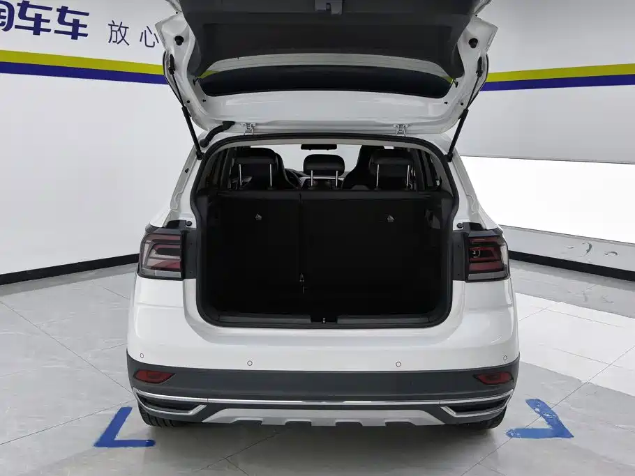 Volkswagen T-Cross 2020