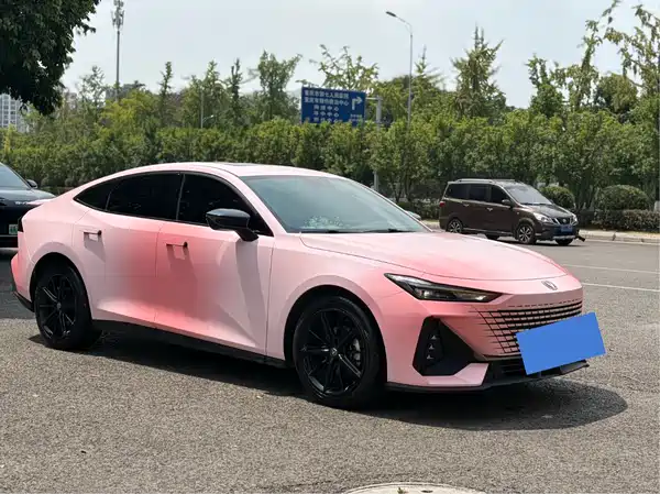 Changan UNI-V 2024