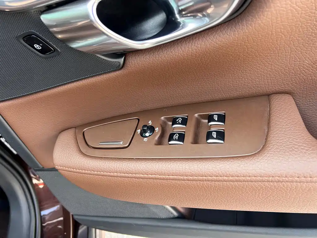 Volvo S90 2020 — фото 15