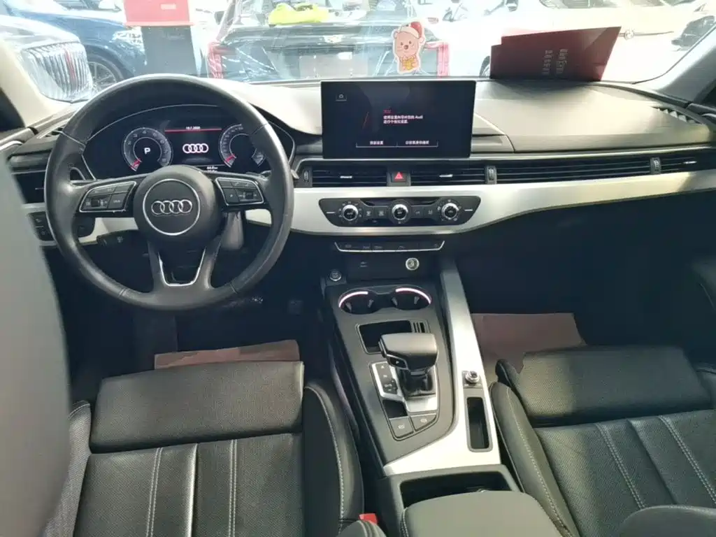 Audi A4L 2020 — фото 10