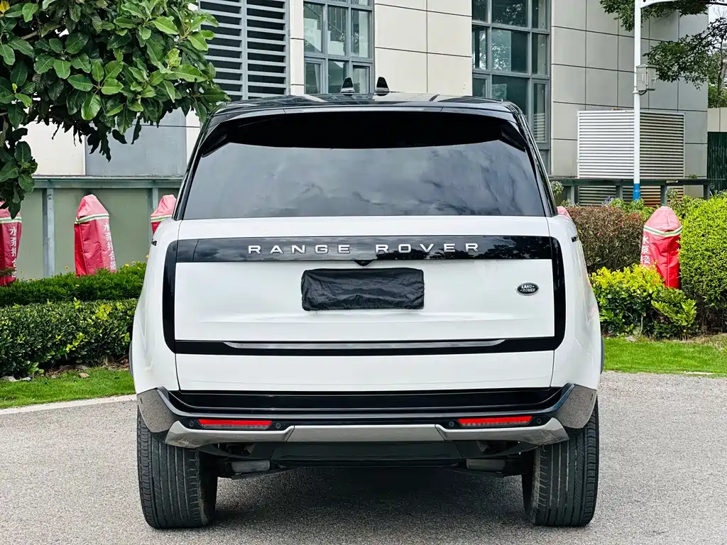 Land Rover Range Rover 2024 — фото 12