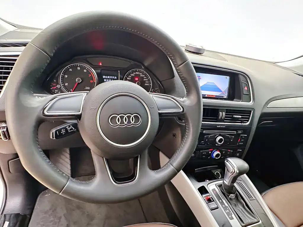 Audi Q5 2017 — фото 8
