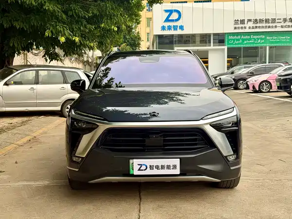 NIO ES8 2020