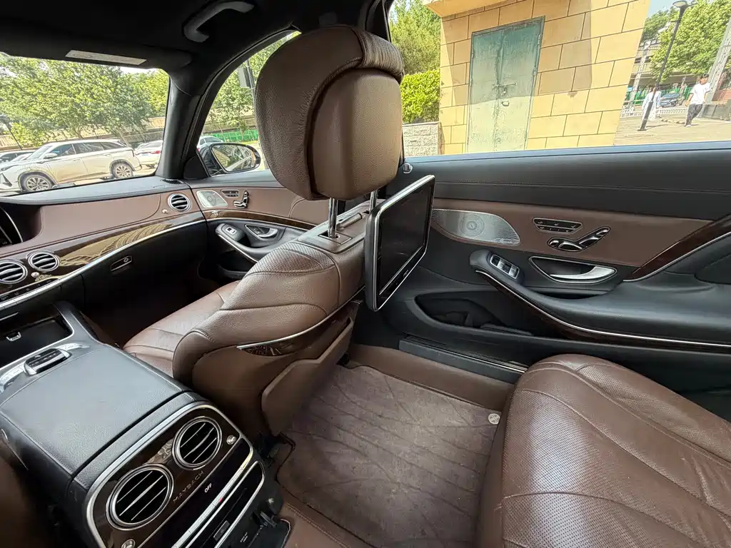 Mercedes-Benz S-Class 2015 — фото 13