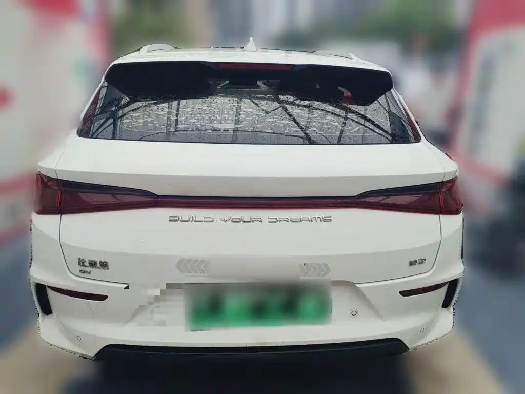 BYD e2 2024