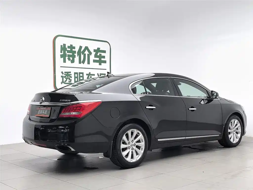 Buick LaCrosse 2015 — фото 2