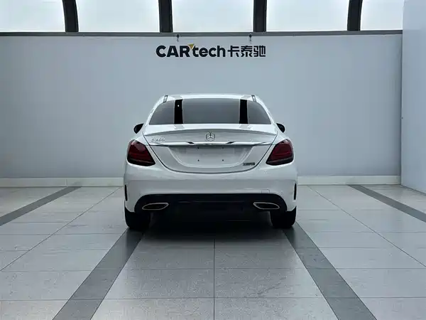 Mercedes-Benz C-Class 2019