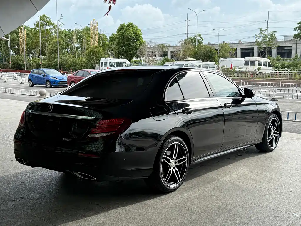 Mercedes-Benz E-Class 2017