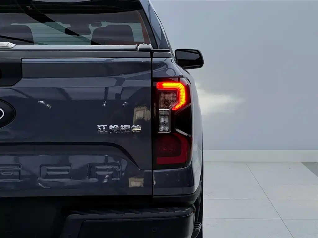 Ford Ranger 2024 — фото 12
