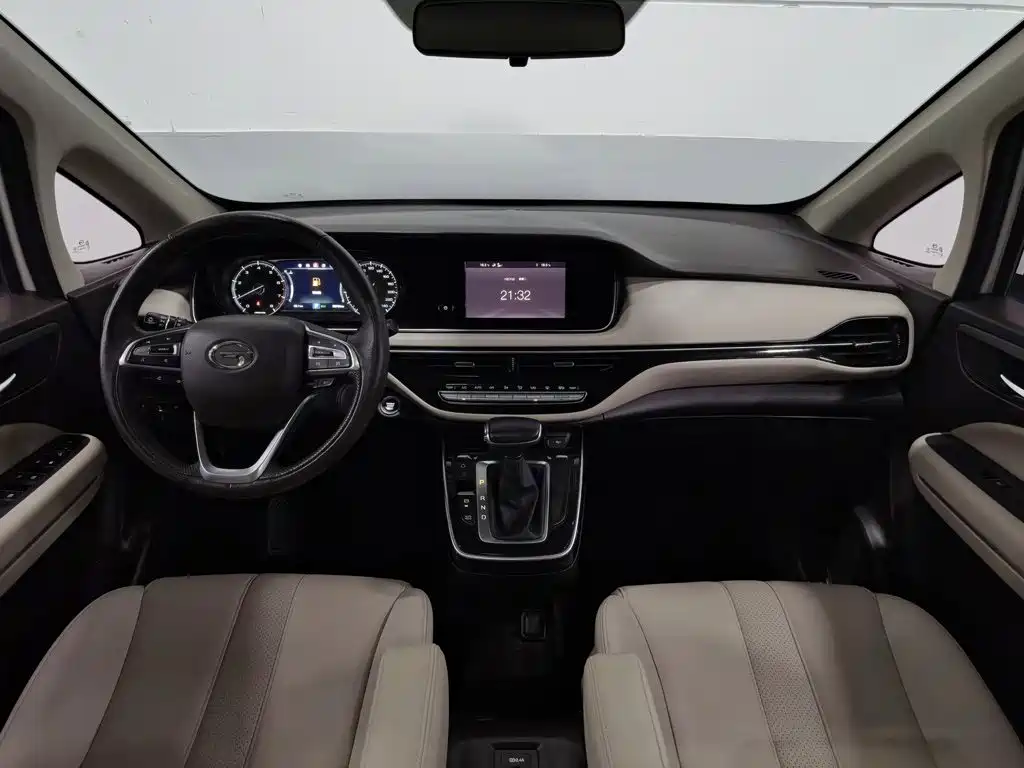GAC Trumpchi M6 2019 — фото 5