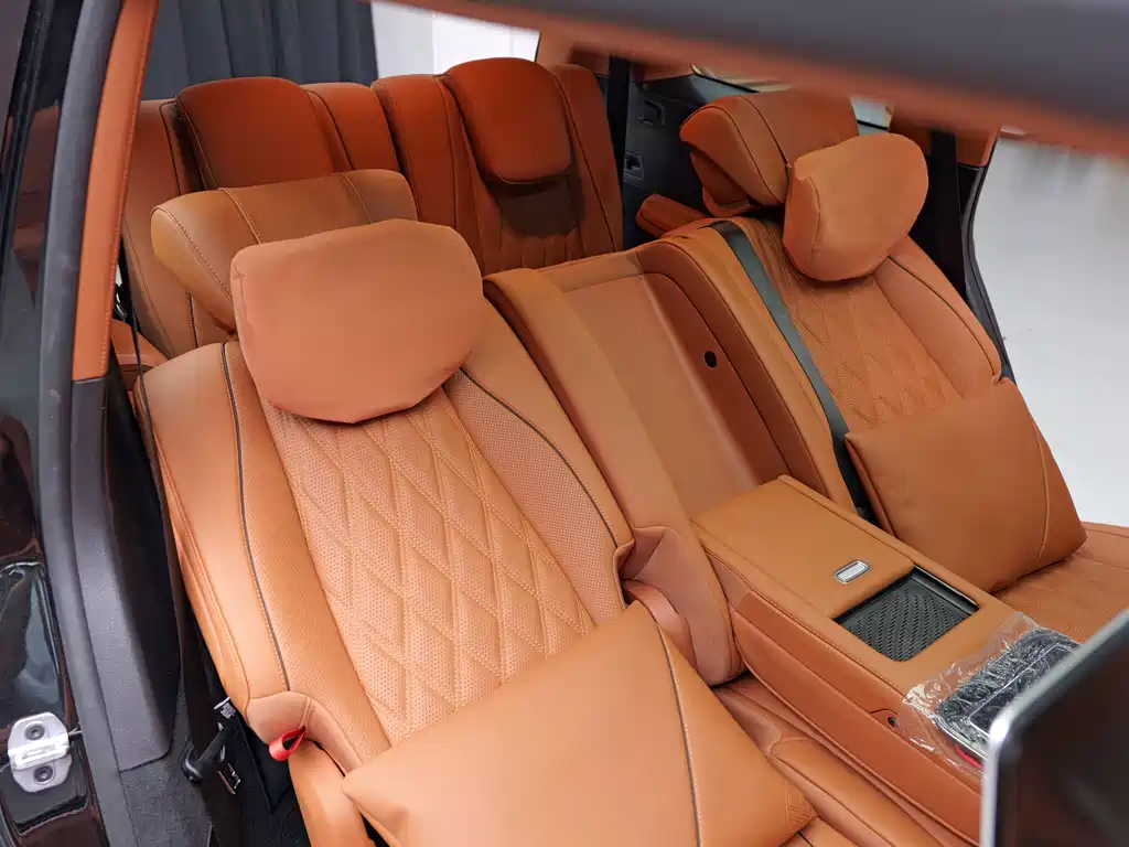 Mercedes-Benz GLS — фото 22
