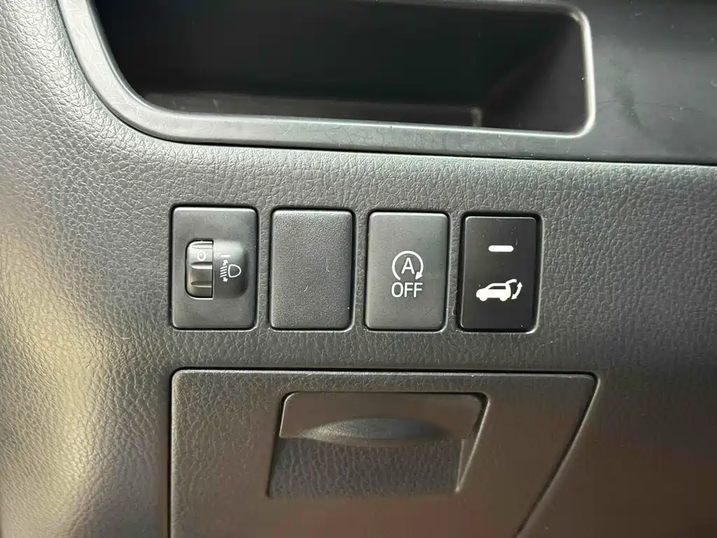 Toyota Highlander 2017 — фото 16