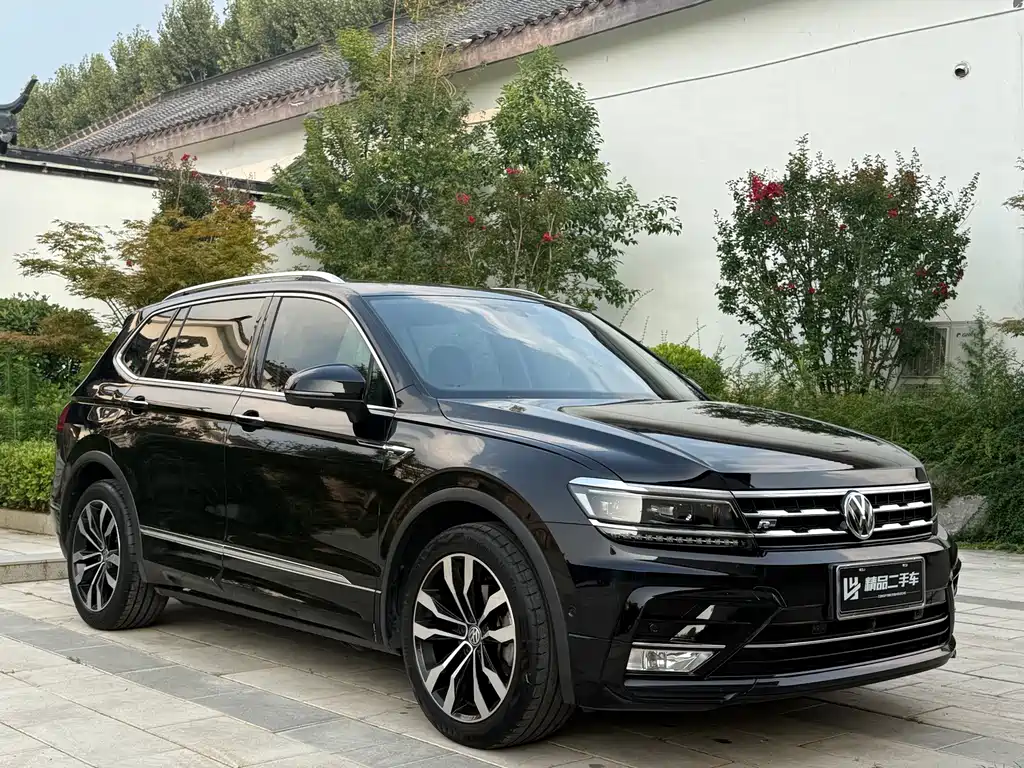 Volkswagen Tiguan L 2020