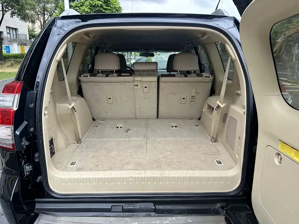 Toyota Prado 2014 — фото 11
