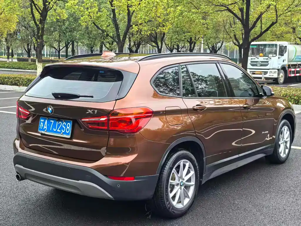 BMW X1 2016 — фото 15