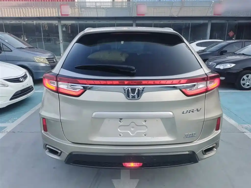 Honda UR-V 2018 — фото 4