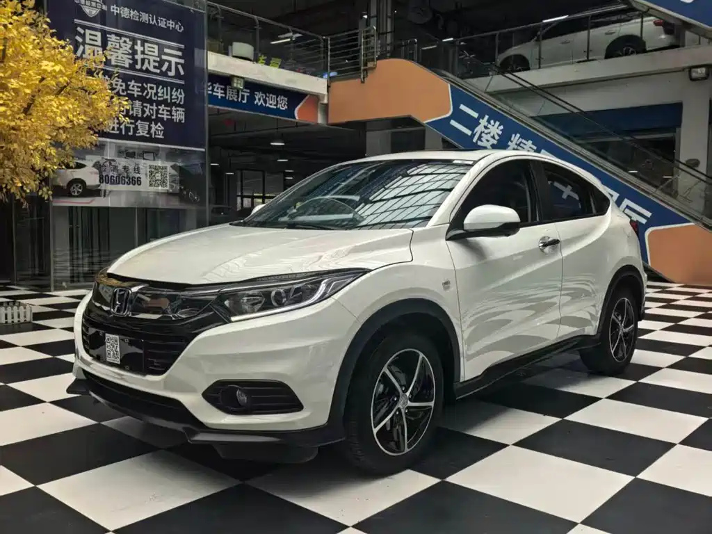 Honda Vezel 2022 — фото 1