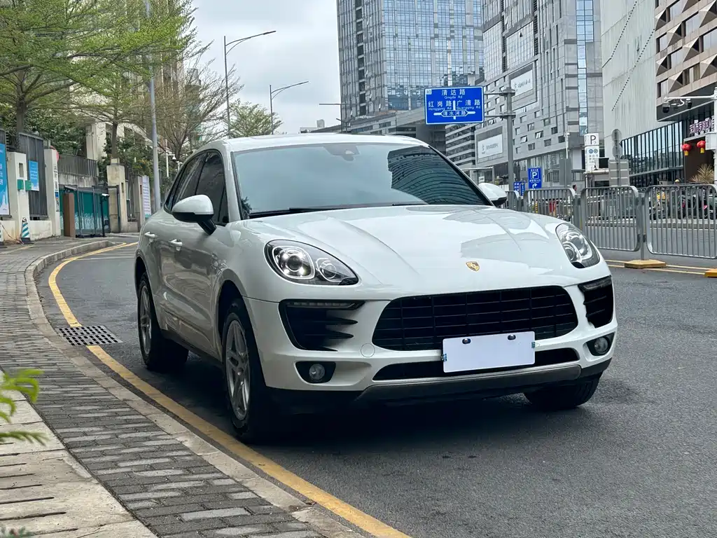Porsche Macan 2016 — фото 3