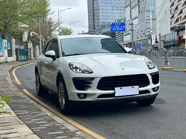 Porsche Macan 2017