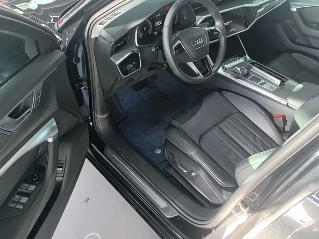 Audi A6L 2023 — фото 16