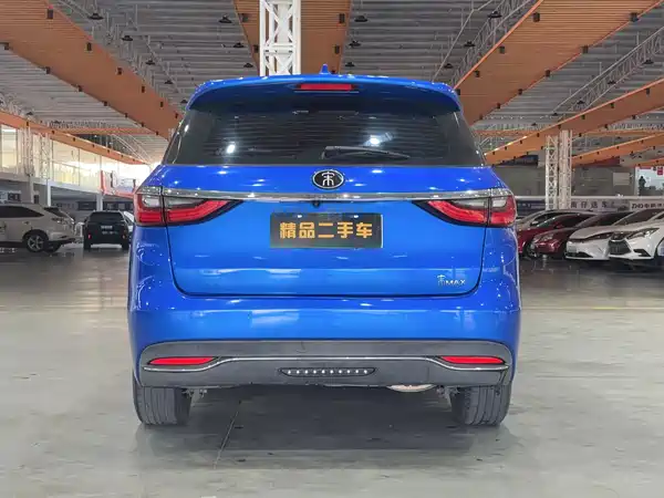 BYD Song MAX 2017