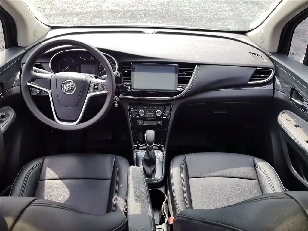 Buick Encore 2018 — фото 18