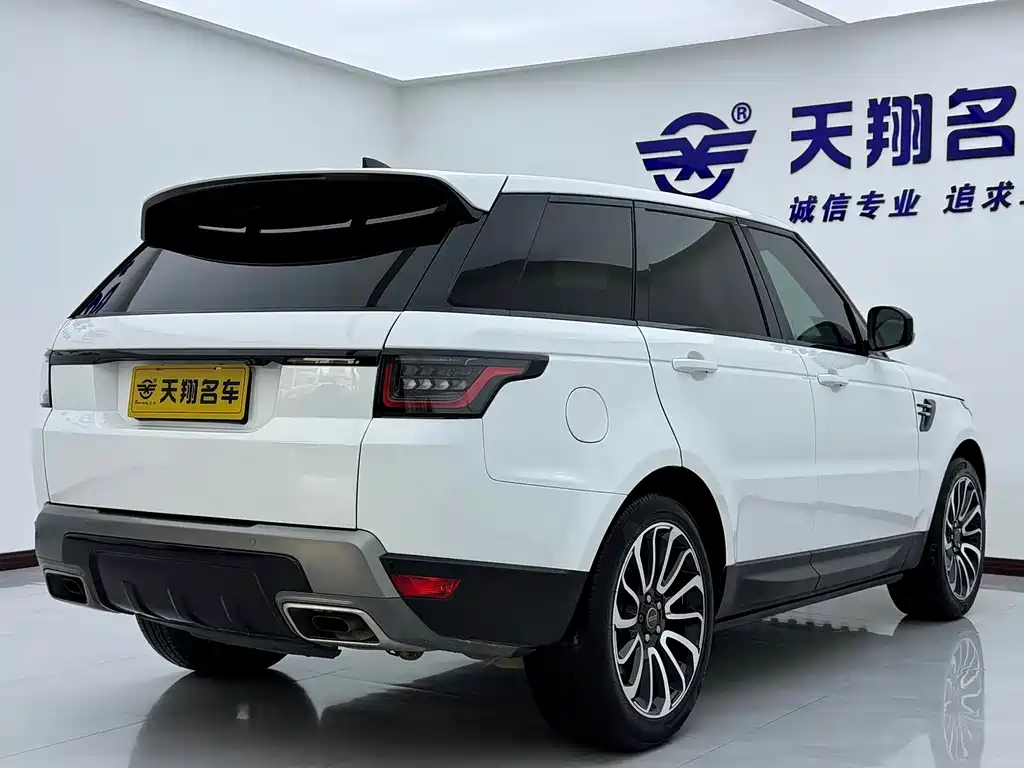 Land Rover Sport 2020 — фото 19