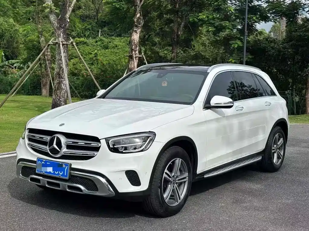 Mercedes-Benz GLC 2021 — фото 1