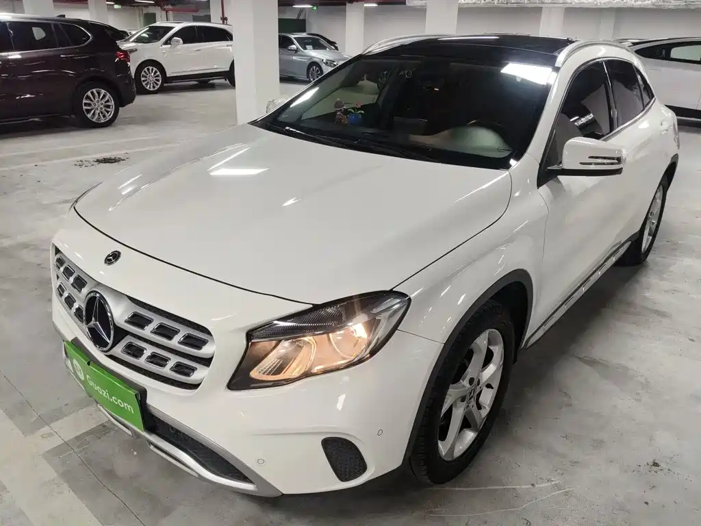 Mercedes-Benz GLA 2019