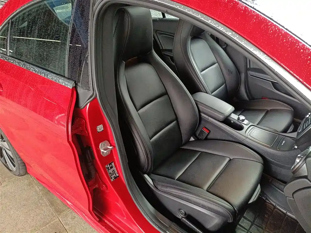 Mercedes-Benz CLA 2017 — фото 20