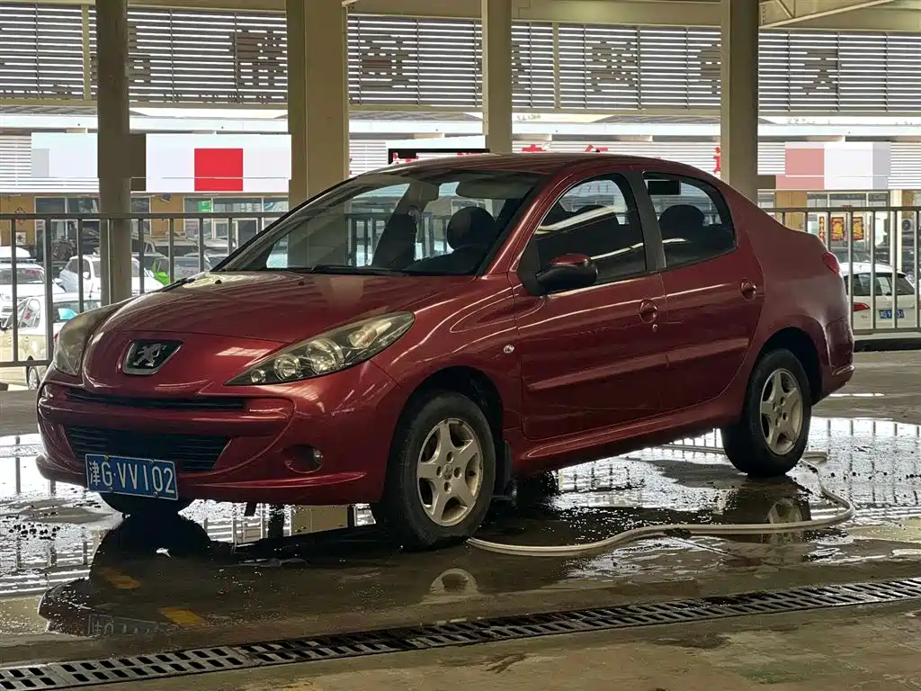 Peugeot 207 2011