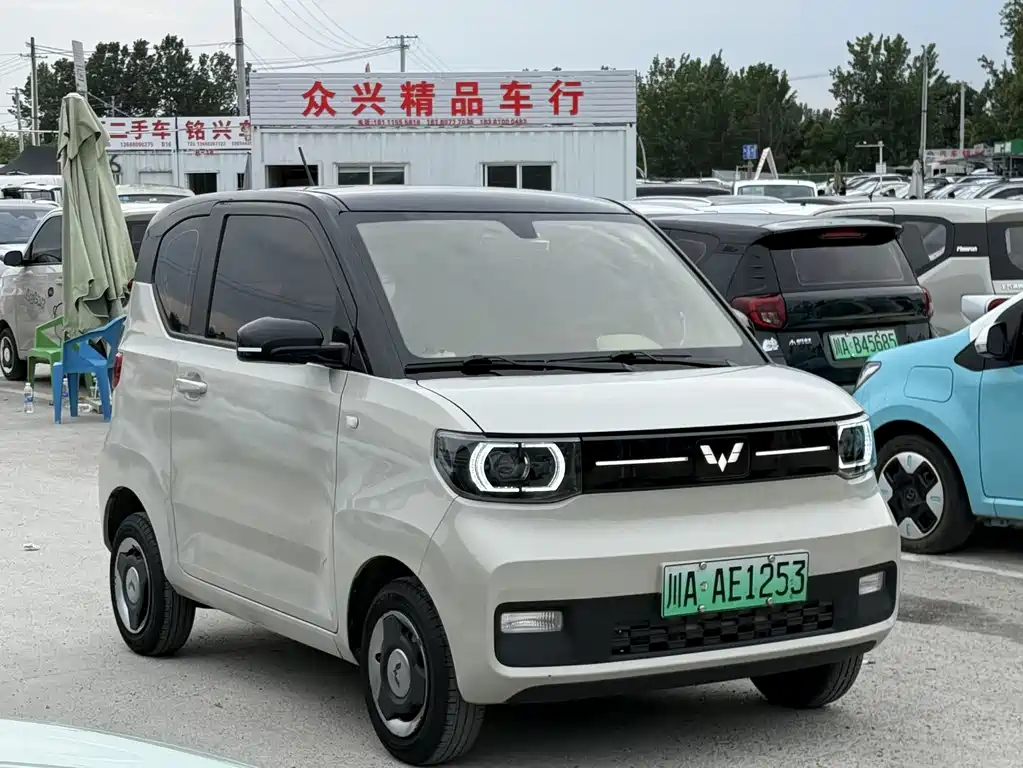 Wuling MINIEV 2022 — фото 2