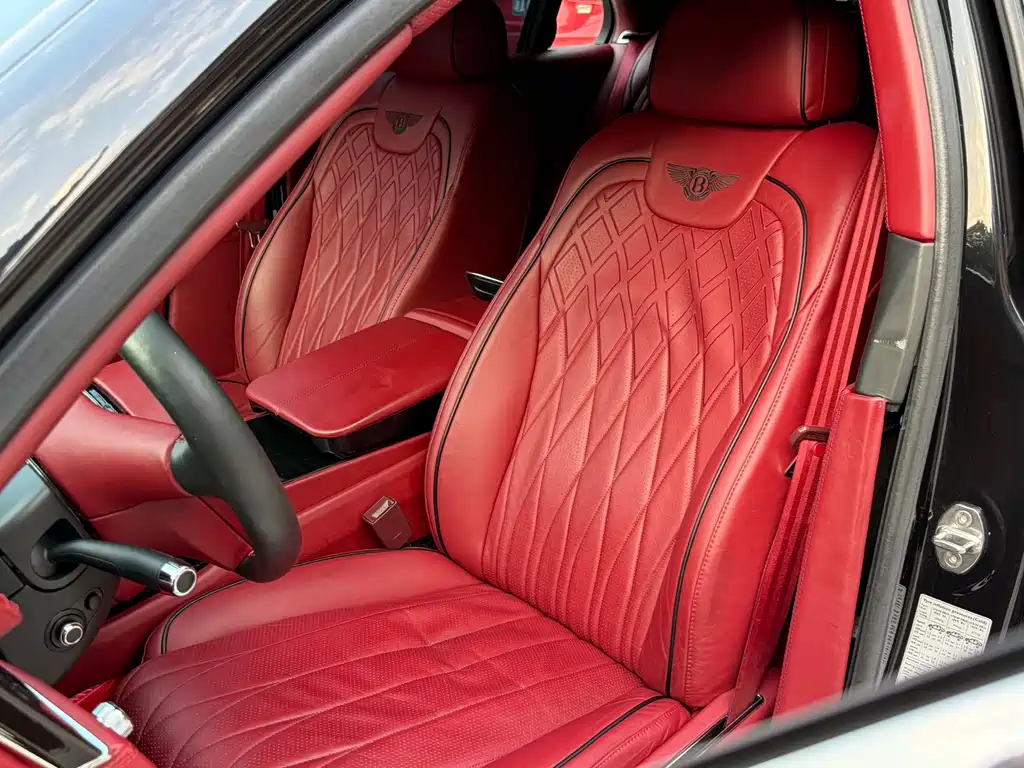 Bentley Flying Spur 2016 — фото 11