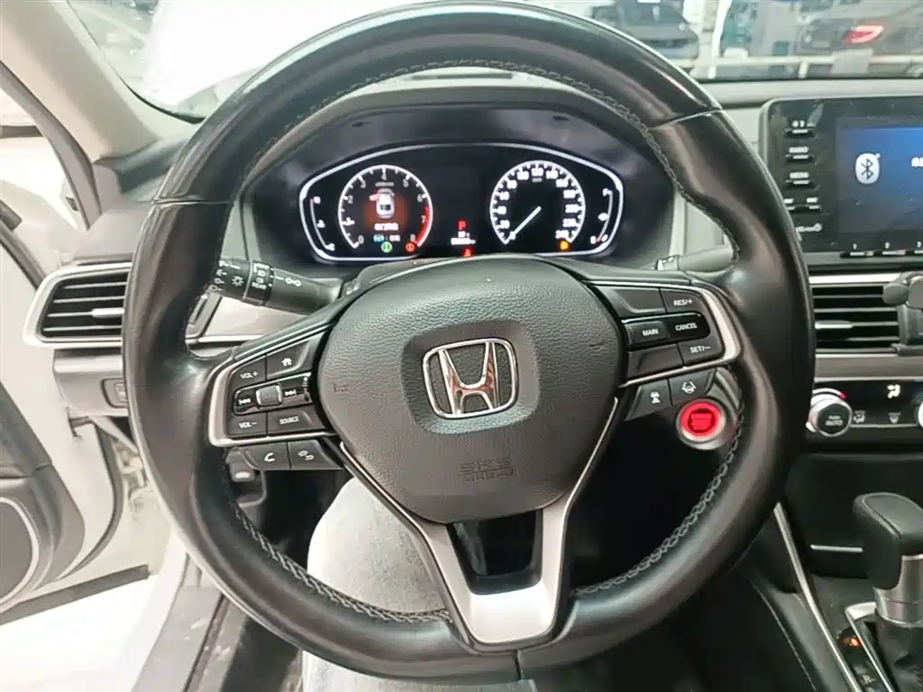 Honda Accord 2021 — фото 11
