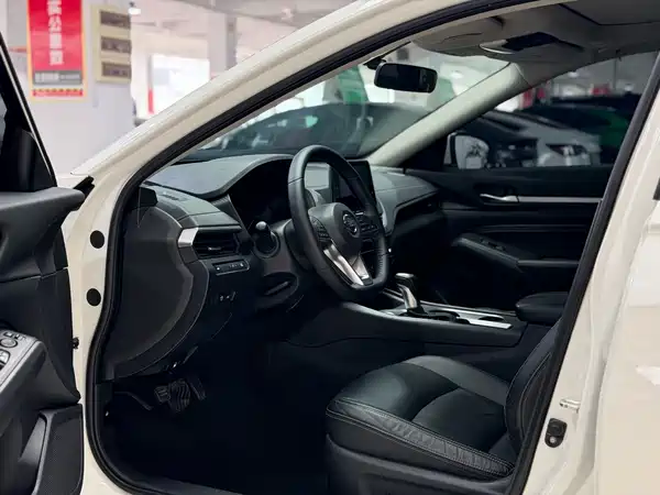 Nissan Teana 2020