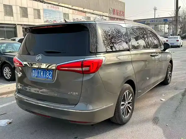 Buick GL8 2018