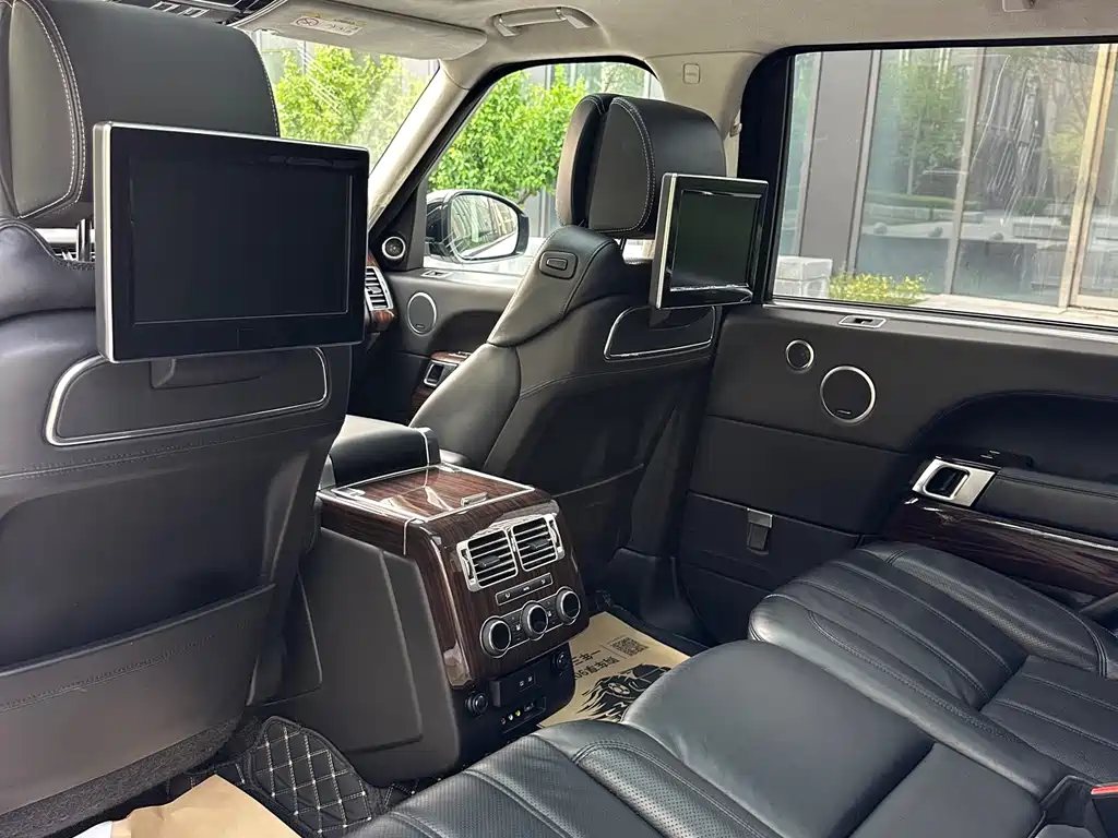 Land Rover Range Rover 2016 — фото 11
