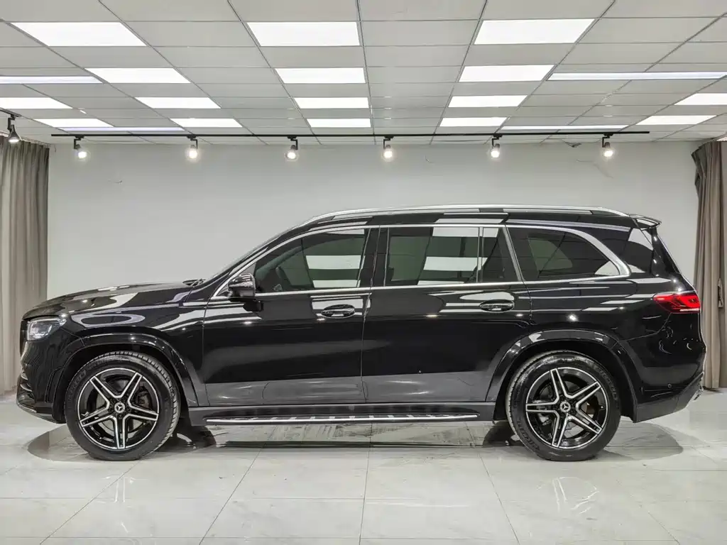 Mercedes-Benz GLS 2021 — фото 2